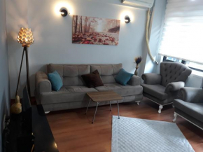 COMFORTABLE 2 BEDROOM FOR 6 PEOPLE AT Taksim